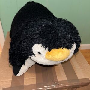 USED pillow pet #2 REG SIZED